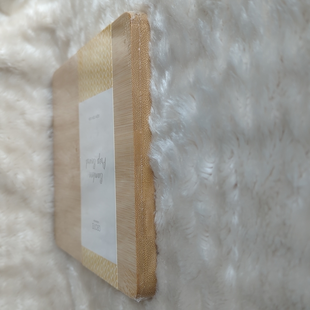 GROVE| Bamboo Prep Board - Picture 4 of 5